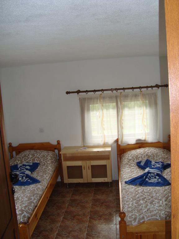 Kuma Lissa Guest House Kozhari ห้อง รูปภาพ